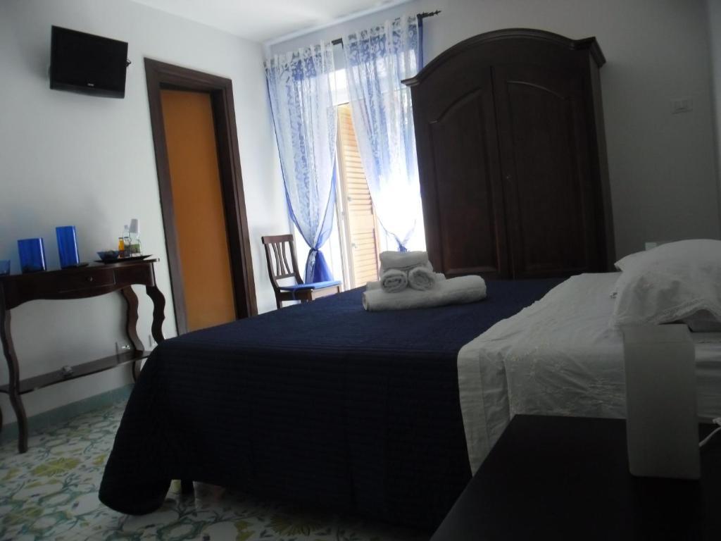 Bed & Breakfast A Casa Di Mario Ischia